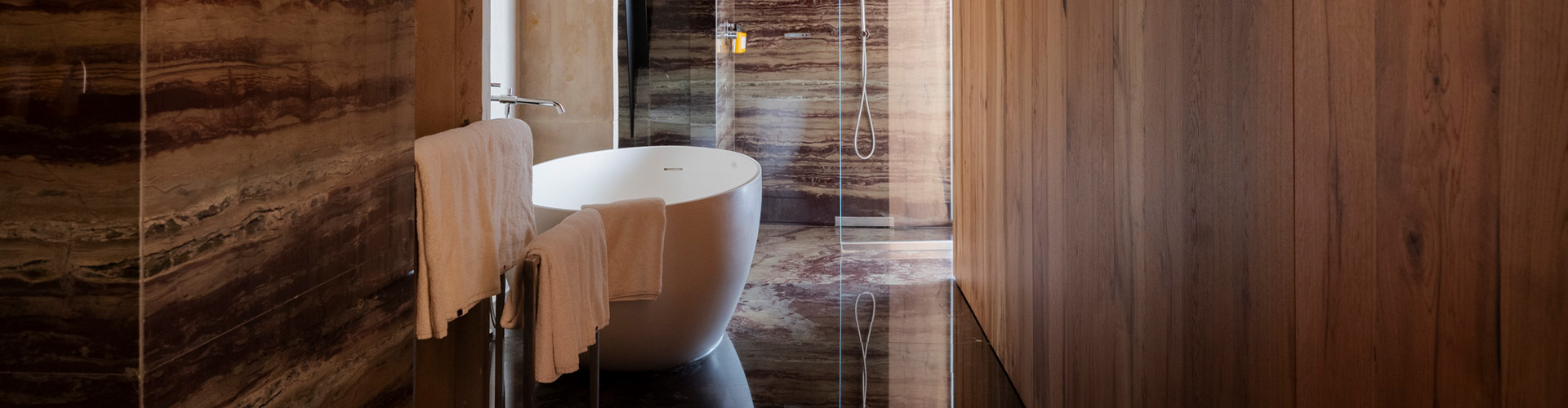 Hotel-warszawa-pieciogwiazkowy-hotel-w-centrum-warszawy-pokoj-dwuosobowy-typu-twin